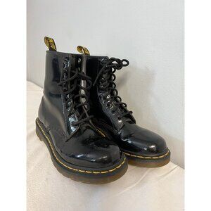 womens dr martens boots